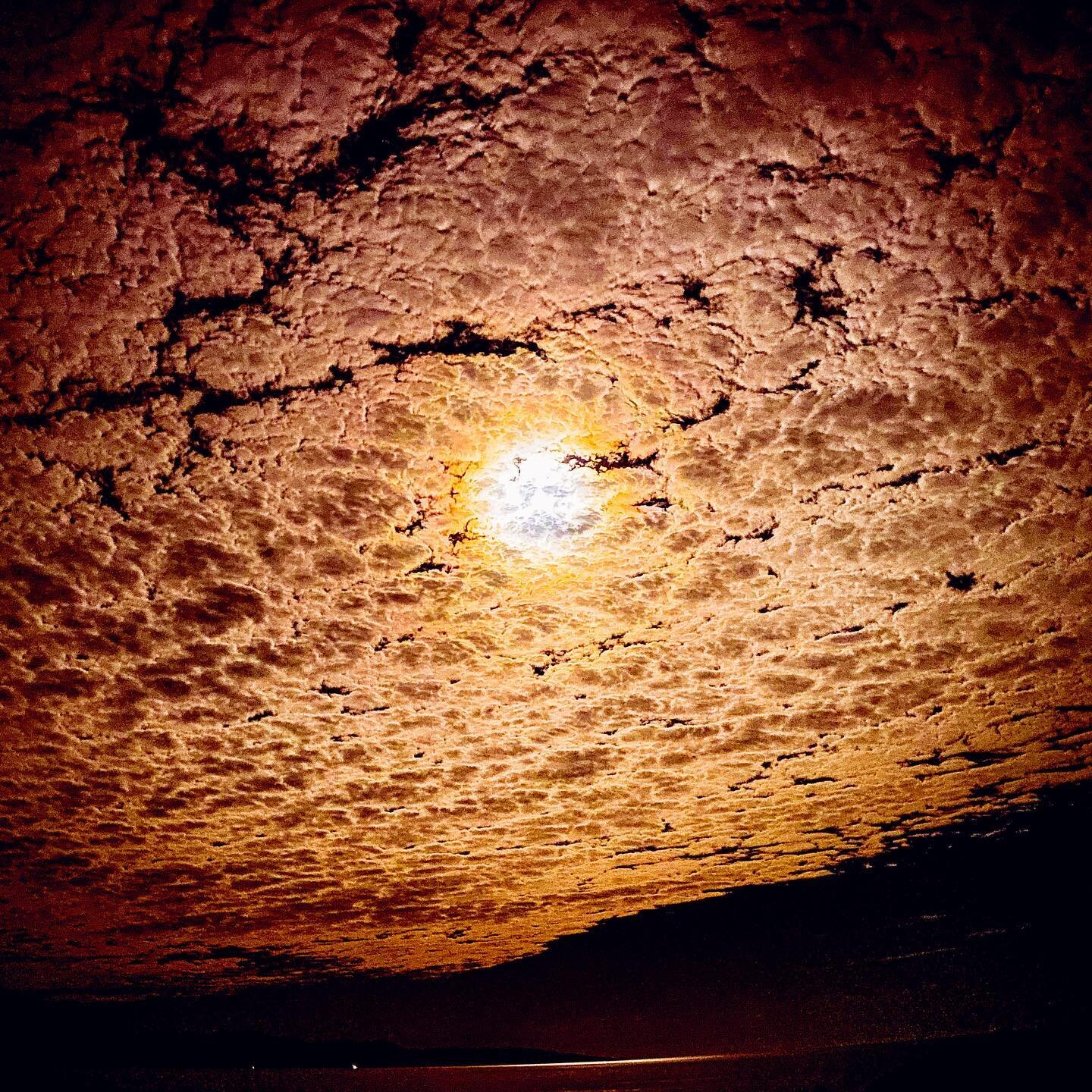 Full moon rising redux.